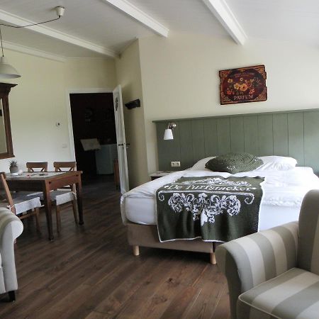 De Turfstaeker Bed & Breakfast Ospel Exterior photo