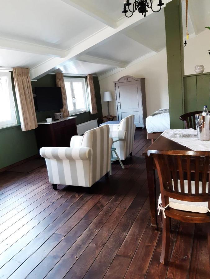 De Turfstaeker Bed & Breakfast Ospel Exterior photo